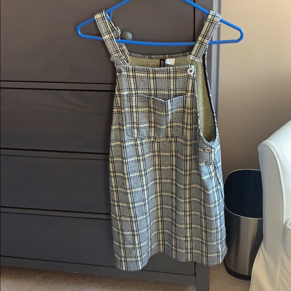 Overall dress, Adjustable length, fits Loosely